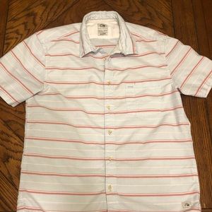 Quick silver button down